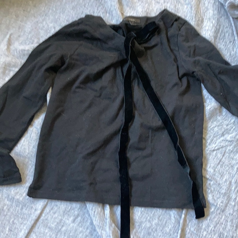 J Crew long sleeve with cute black velvet tie